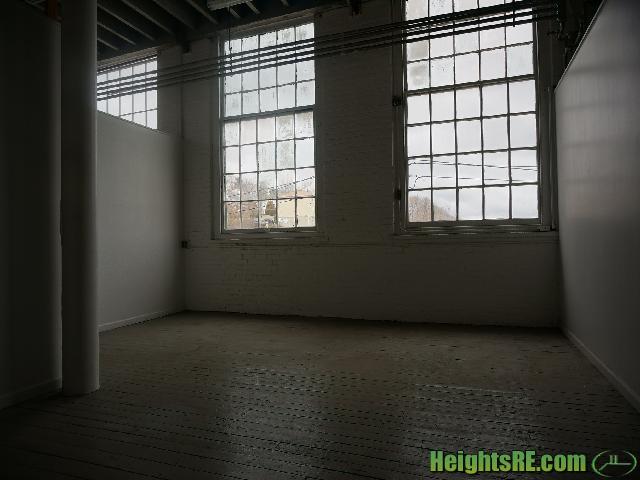 578 Nepperhan Avenue, Unit: 413, Yonkers, NY-Windows